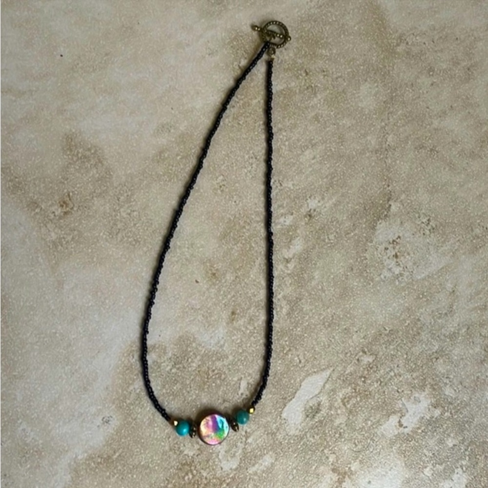 Real Stone necklace black seed beads mop shell necklace